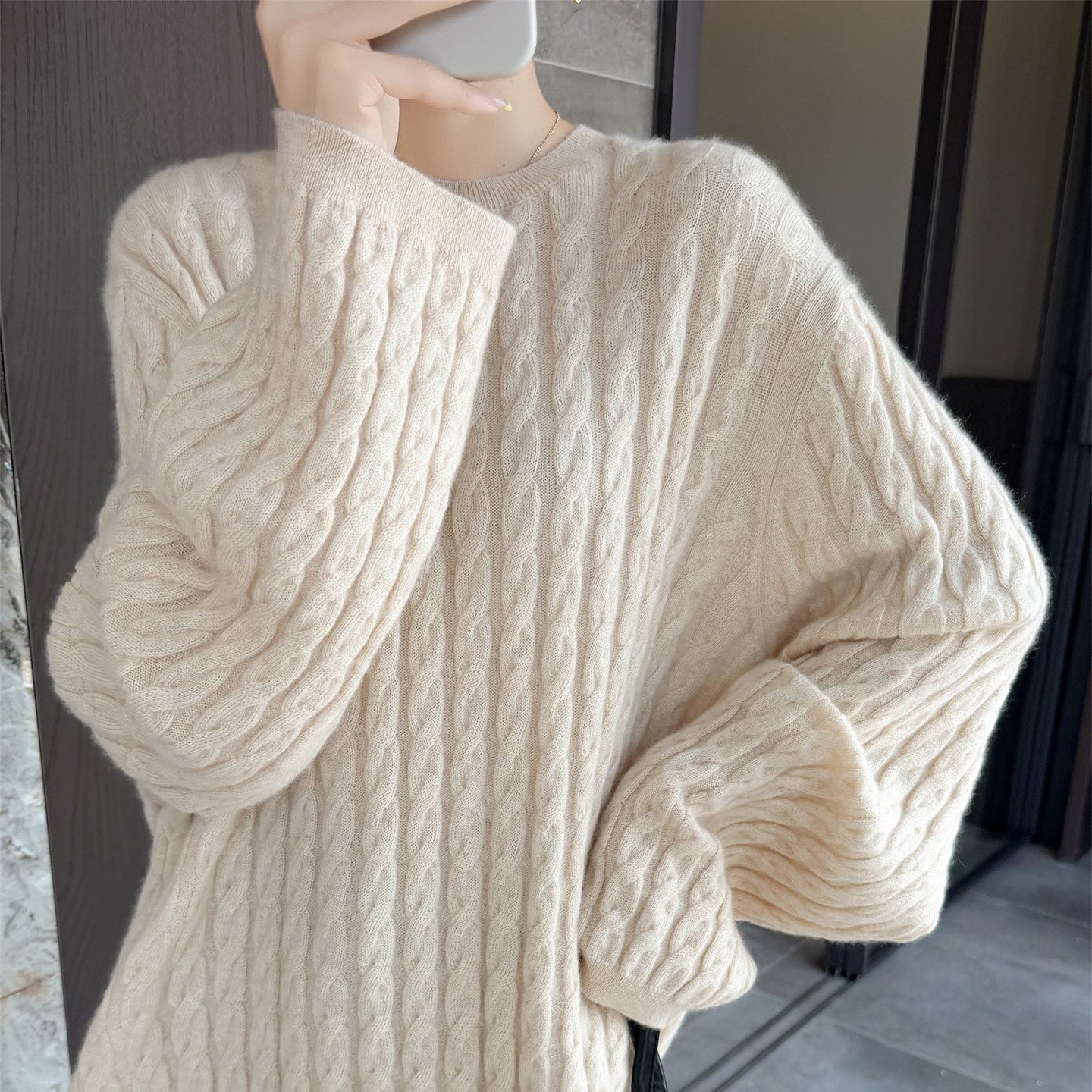 松弛慵懒风复古麻花100纯羊毛针织上衣女宽松立体绞花毛衣秋冬款