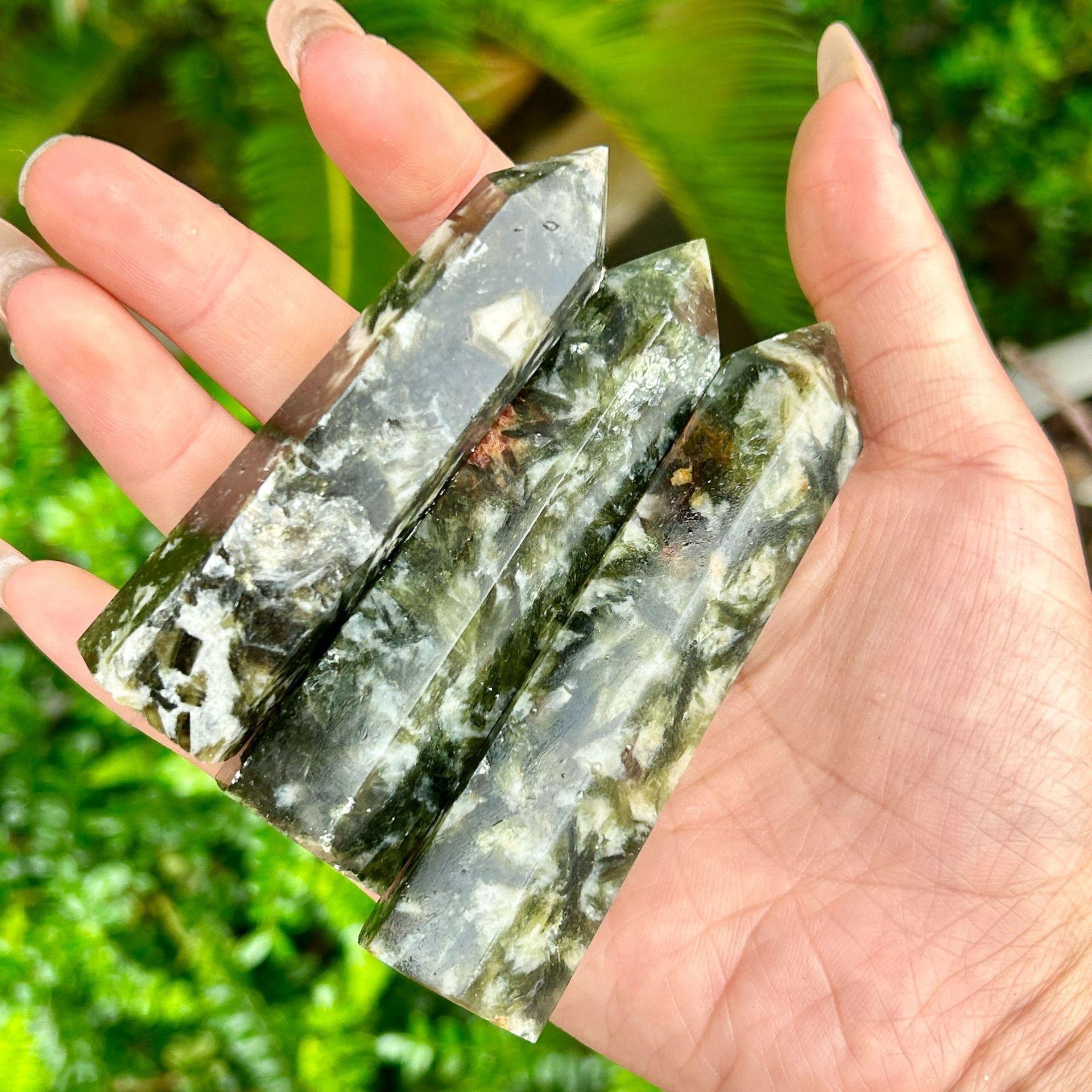 天然水晶摆件收藏品绿云母单尖柱子装饰品送礼原石稀有矿物质热卖