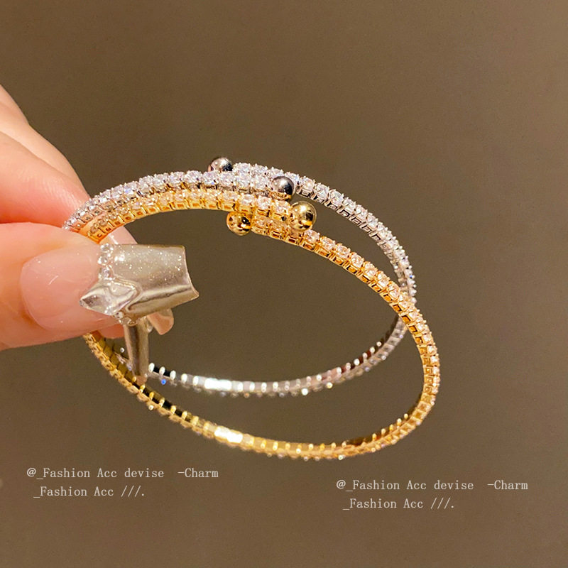 简约锆石几何开口手镯时尚感轻奢手环个性精致独特设计手饰女,饰品/流行首饰/时尚饰品新,手镯,淘宝优惠券,粉丝福利购,淘宝优惠卷