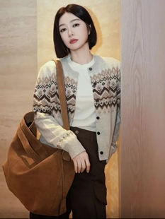 现货秦岚同款费尔岛毛衣开衫2025冬新品针织圆领外套MBE4CART09