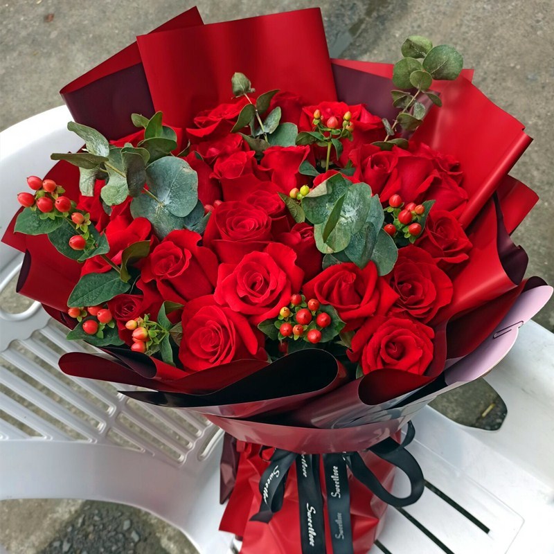 杭州鲜花速递同城红玫瑰花绣球花束送爱人女友生日情人节鲜花