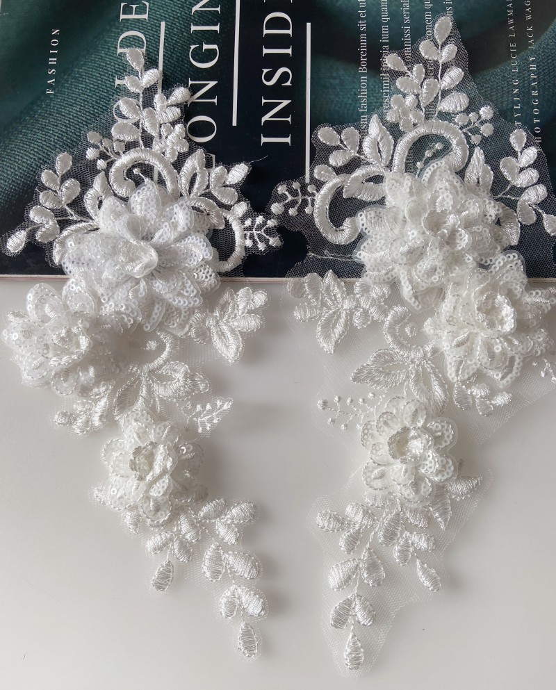 白色蕾丝布贴婚纱礼服贴花