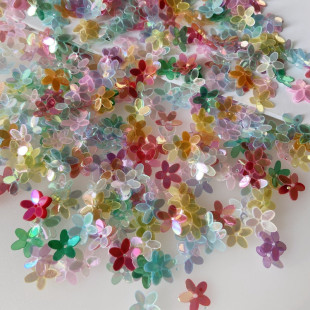 新特种油光手缝凹尖梅花朵亮片渡彩中孔珠片制作饰品点缀演出服装