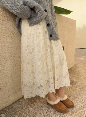 VOGANA戛纳家大码女装优雅千金高智精致加绒温暖雪尼尔蕾丝半身裙