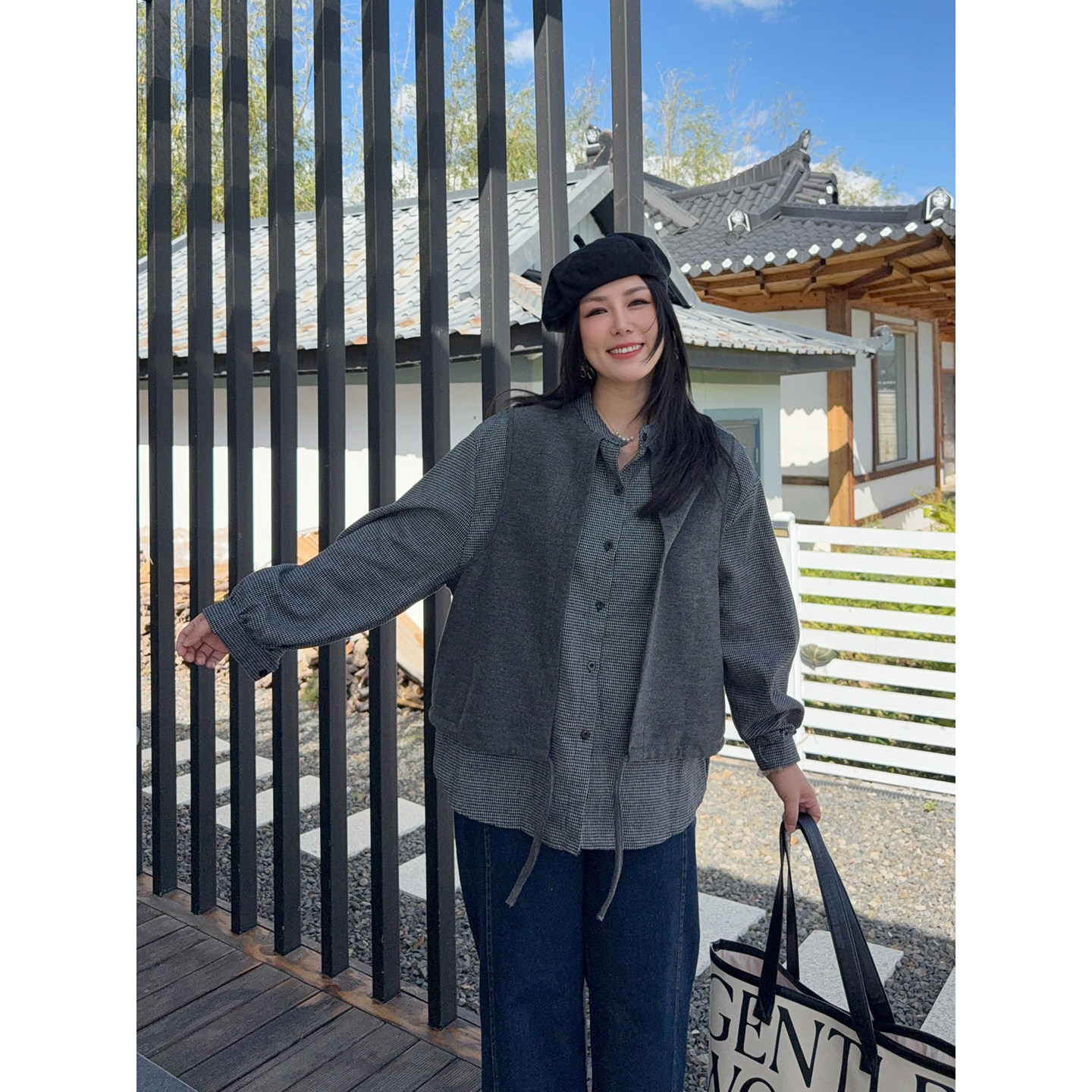 VOGANA戛纳家大码女装胖mm松弛衬衫女2026新款显瘦宽松假两件马甲