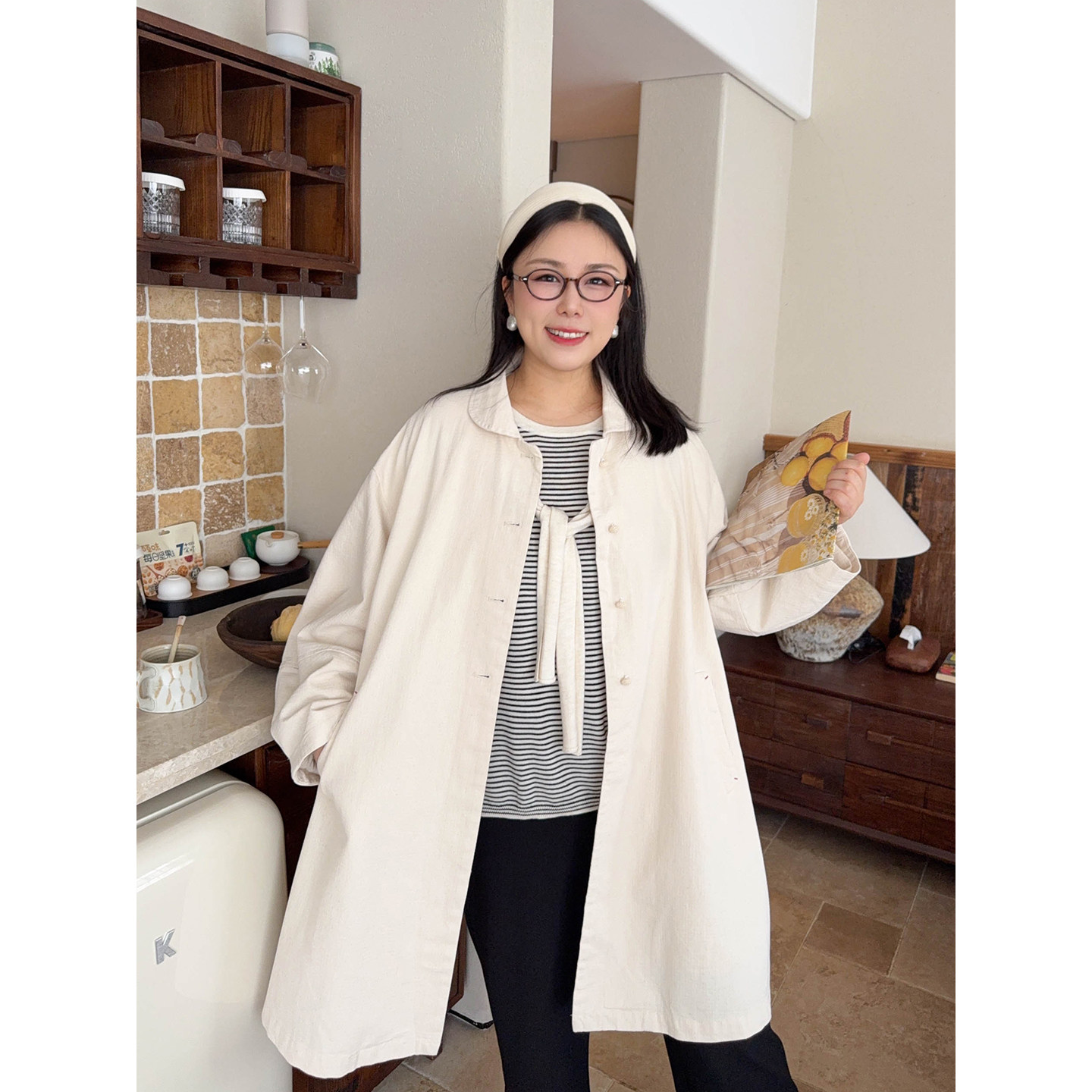 VOGANA戛纳家大码女装高阶时髦腔调手工扣宽松显瘦休闲风衣外套春