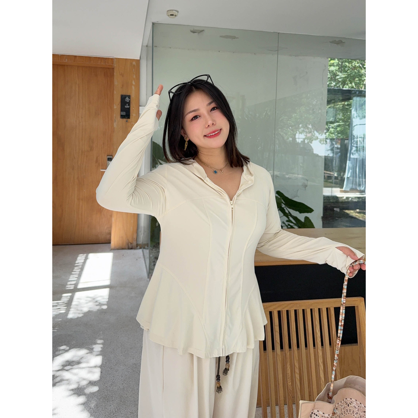 VOGANA戛纳家大码女装夏日物理户外防晒衣透气针织棉减龄A摆外套