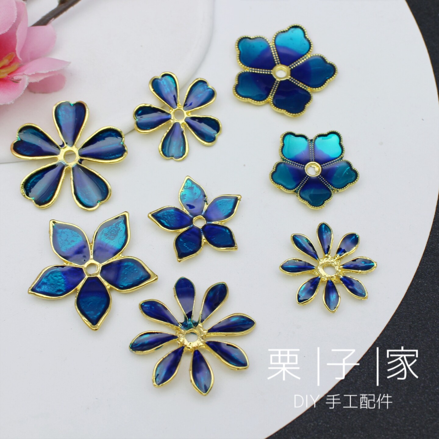五叶花朵立体合金配件图片