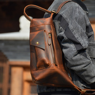 原創新款 胸包大容量背包復古單肩挎包真皮男包登山包男 瘋馬皮男士