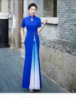 新款秧歌服装广场舞跳舞服装扇子舞红色喜庆大秧歌套装演出服