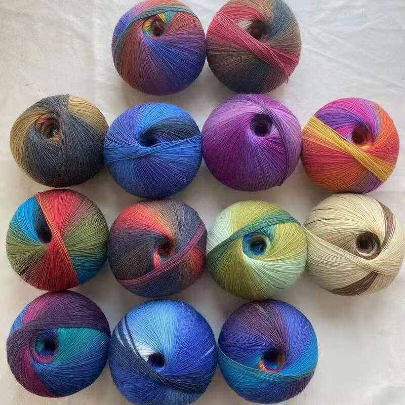 德国4两1600米长段羊毛线无敌大魔球手编细段染围巾彩虹四两披肩