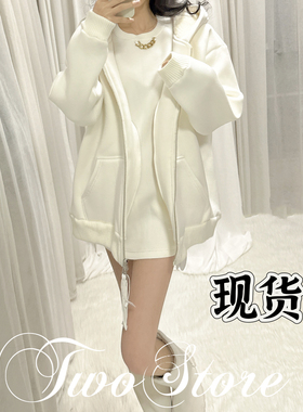 FOREVERCAN“雪域奶贝”休闲运动风宽松廓形连帽外套 SC22407