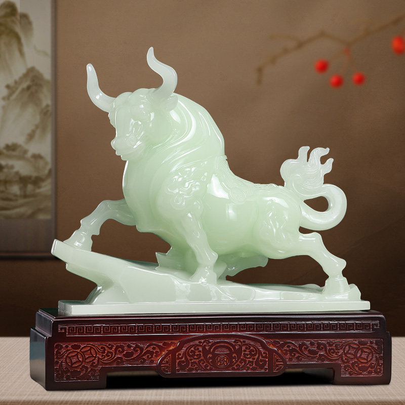 玉石运势如虹招财牛摆件股票市牛气冲天客厅装饰高端大气开业礼品