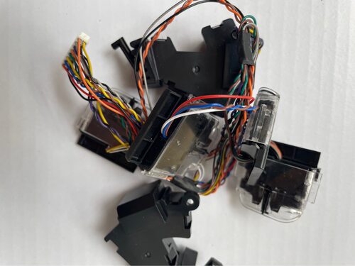 iRobot Roomba J7 i7智能扫地机器人 悬跌落感应器 防跌落感应器