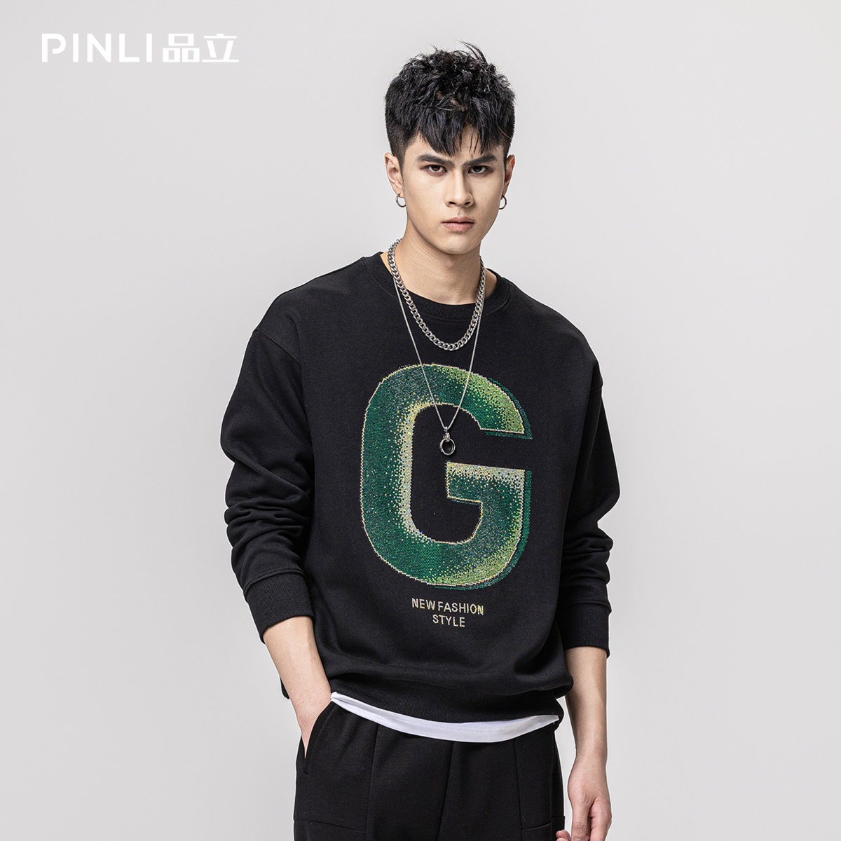 PINLI品立撞色字母烫钻休闲卫衣