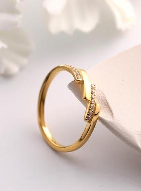 时尚高级感台阶梯镶钻钛钢戒指