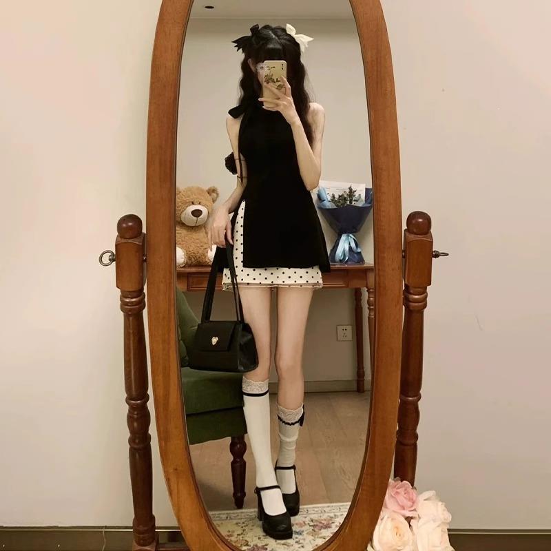 小个子穿搭一整套夏季法式挂脖蝴蝶结针织上衣波点短裙两件套装女