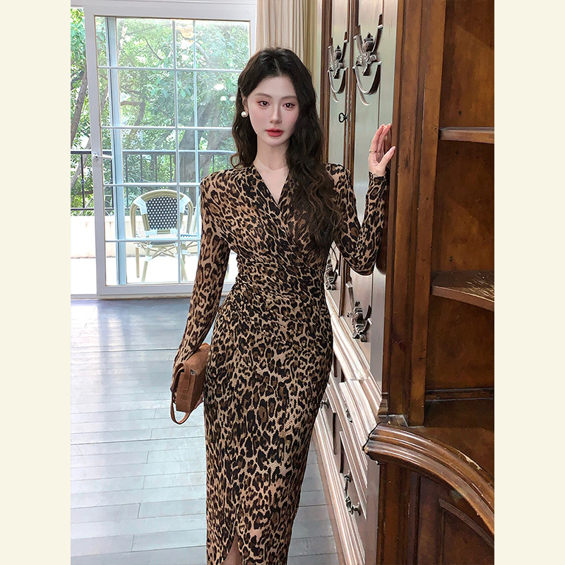 2025秋装新款高级感豹纹