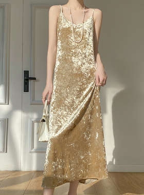 新中式国风钻石花丝绒吊带连衣裙女高级气质收腰内搭光泽A字长裙