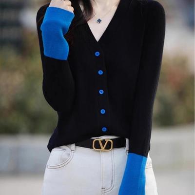 2025冬季新款针织衫V领撞色拼接开衫女设计感小众高级感毛衣外套