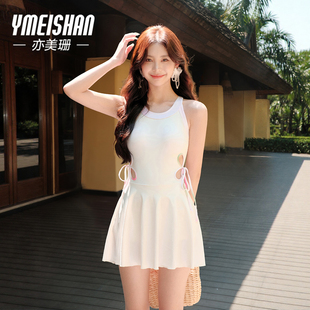 亦美珊连体泳衣女高级感2026新款 保守温泉绝美微胖女孩遮肉显瘦