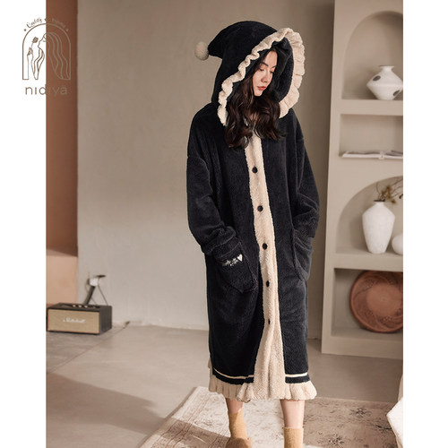 妮狄娅秋冬季连帽复古珊瑚绒睡袍