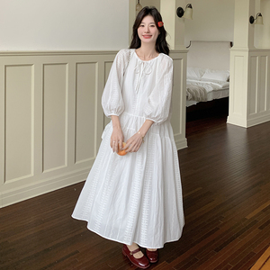 初恋系白月光连衣裙女2025春夏新款法式甜美少女感气质减龄小白裙图片