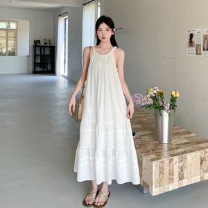 绝美超仙挂脖法式露肩连衣裙女2025年夏季新款海边度假桔梗长裙潮图片