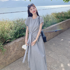 休闲运动浅灰色连衣裙女夏2025新款长裙减龄超火大方得体独特别致图片
