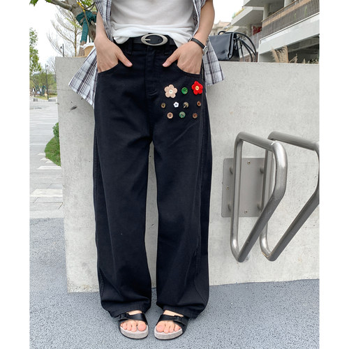 复古直筒黑色休闲牛仔裤女阔脚裤