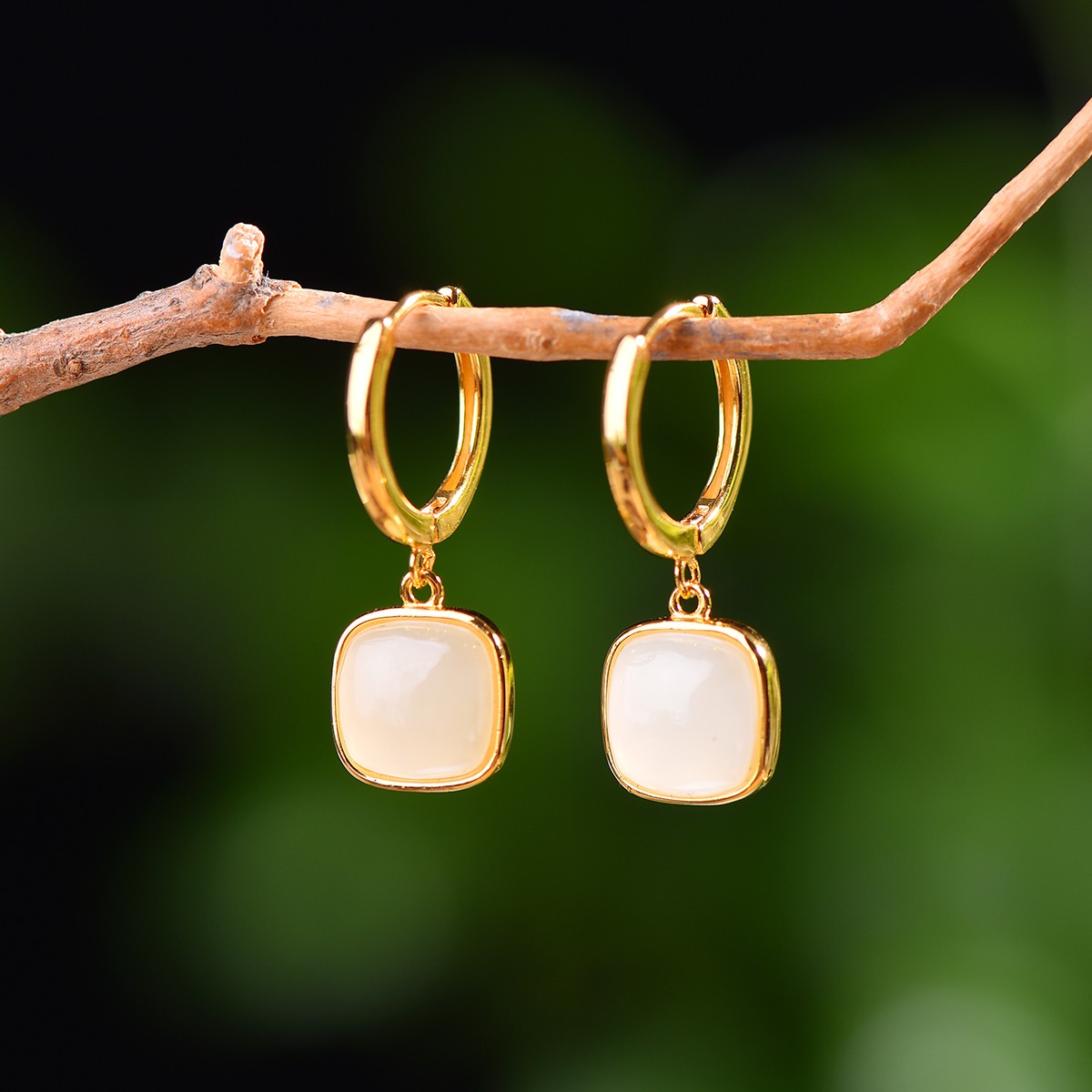 和田玉方糖925银玉石耳环