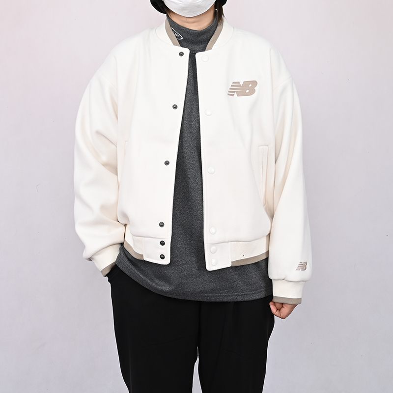 NEWBALANCE女子休闲外套