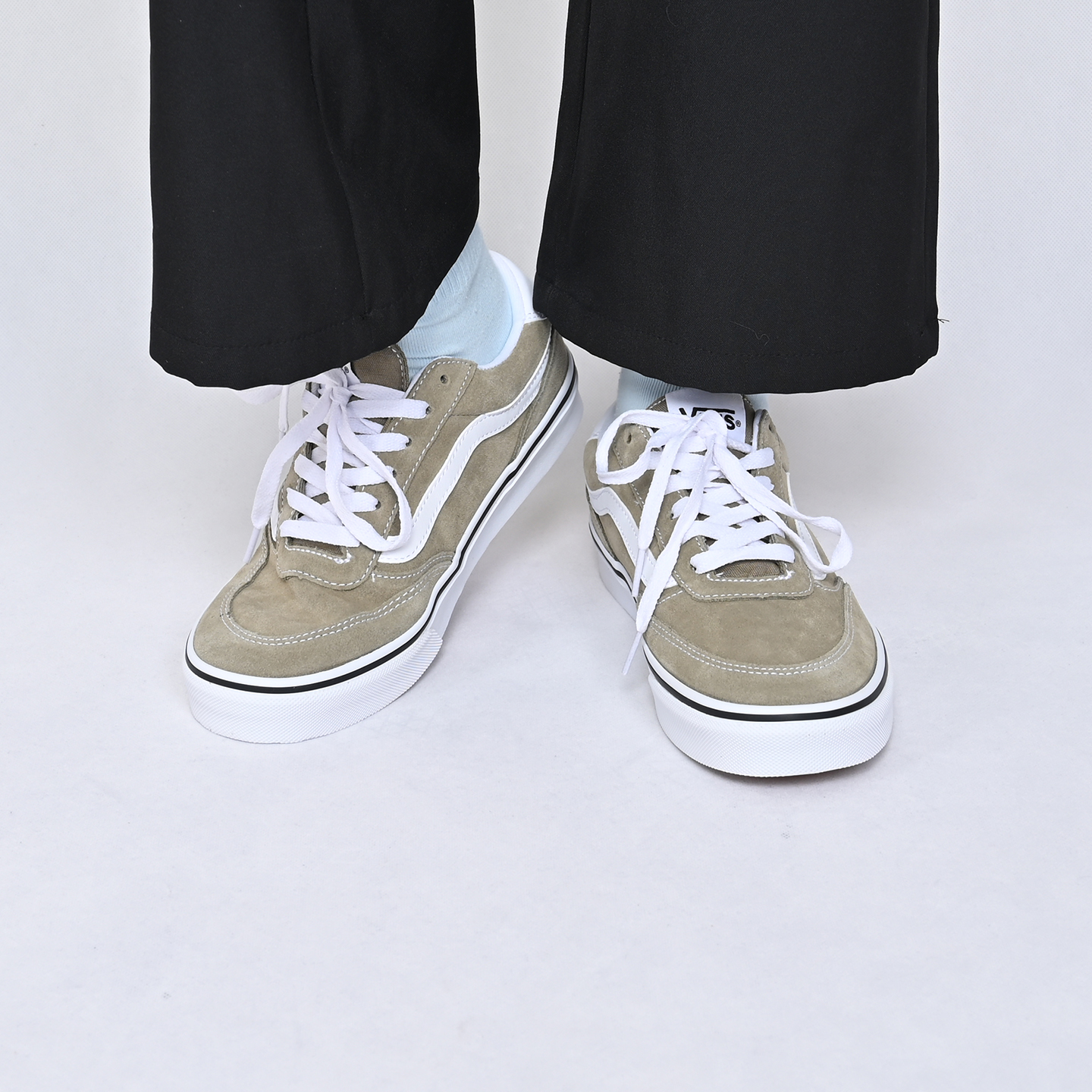 VANS男子复古低帮休闲鞋