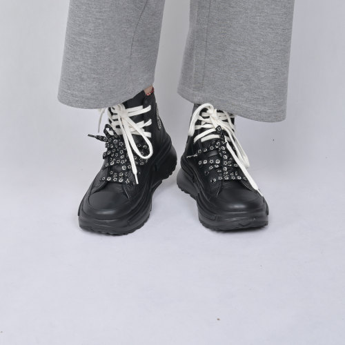 Converse情侣款休闲鞋