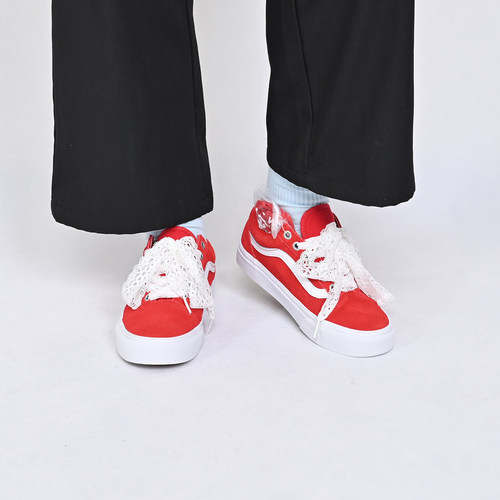 VANS情侣款低帮休闲鞋