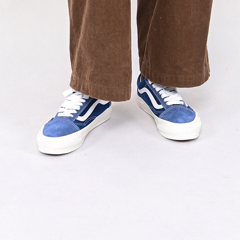 VANS情侣百搭时尚板鞋