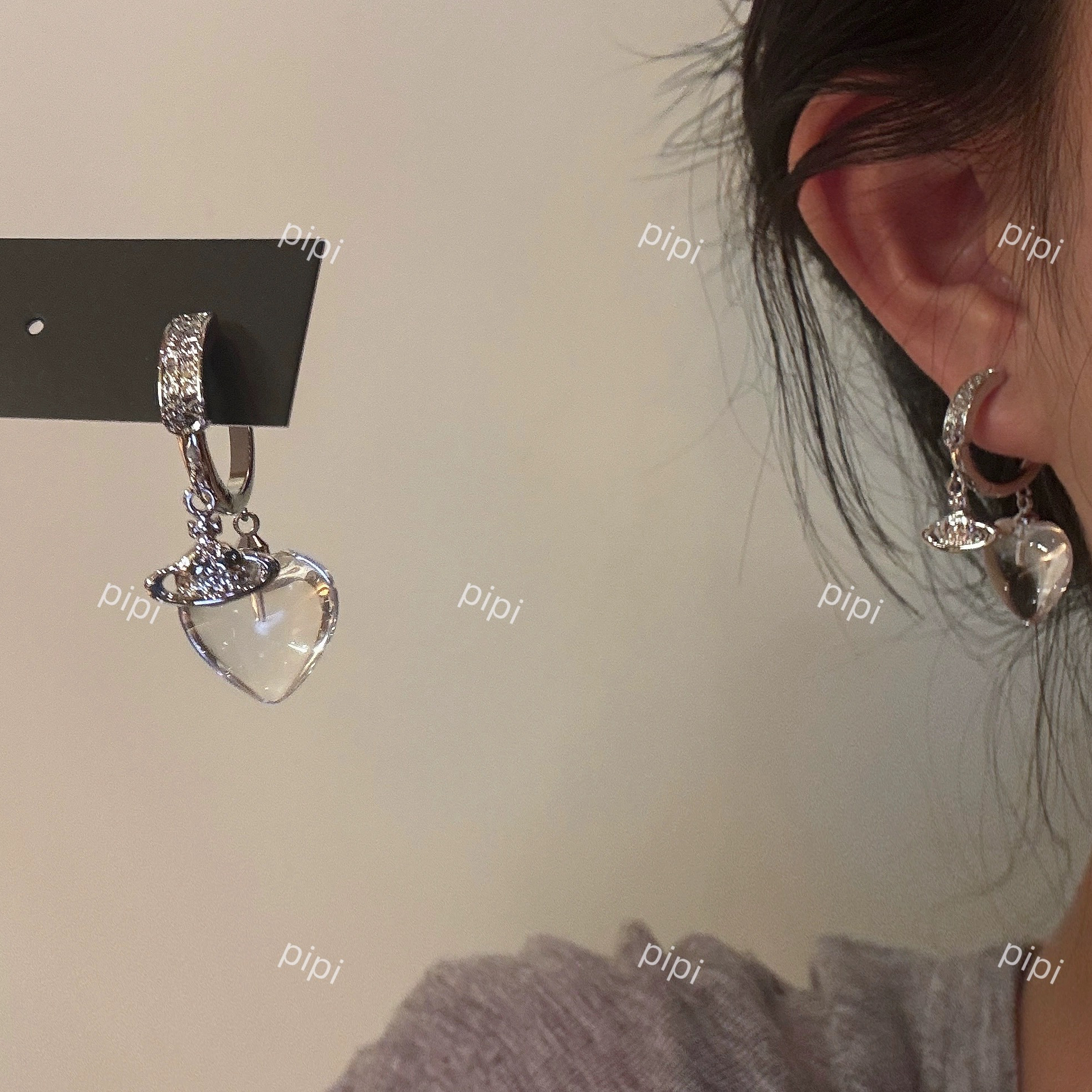 pipi原创设计土星透明水晶爱心字母耳扣耳环耳钉耳饰女高级感轻奢