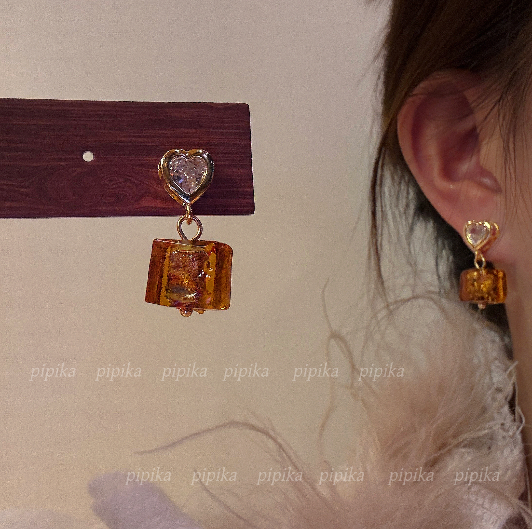 pipi原创秋冬复古爱心方块冰裂琉璃耳钉高级感耳饰时尚百搭银针女