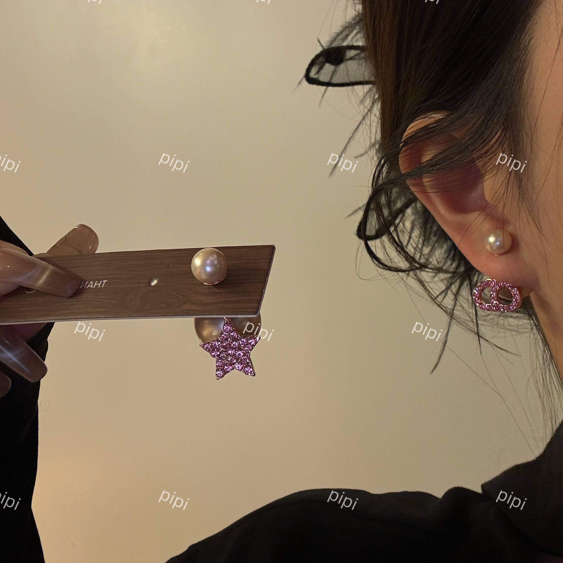 pipi哑光粉D家珍珠五角星耳环轻奢气质字母吊坠耳饰小众设计银针