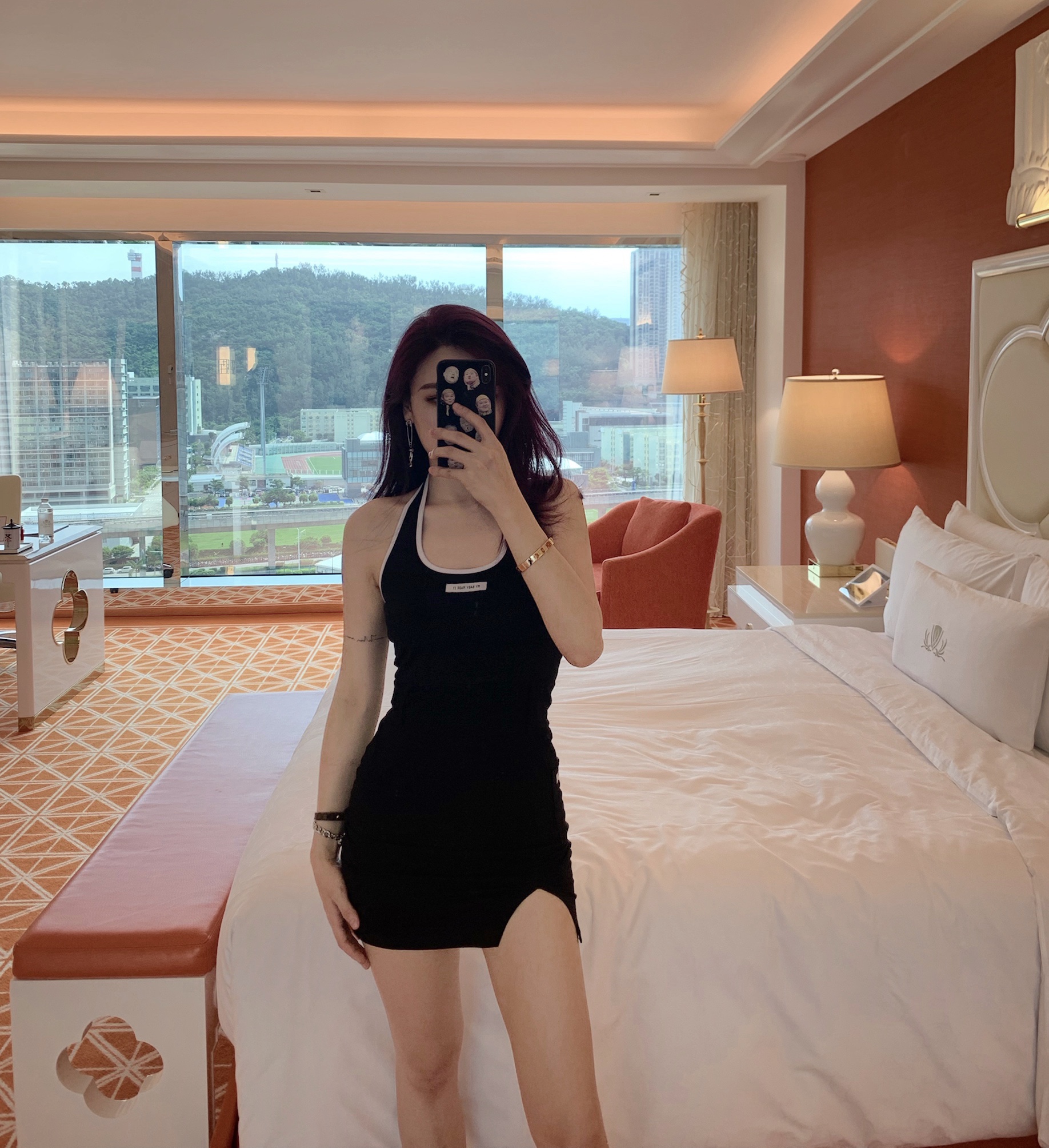 WM妙匠 字母印花超a连衣裙潮复古开叉修身百搭包臀裙女挂脖裙子券后99.00元
