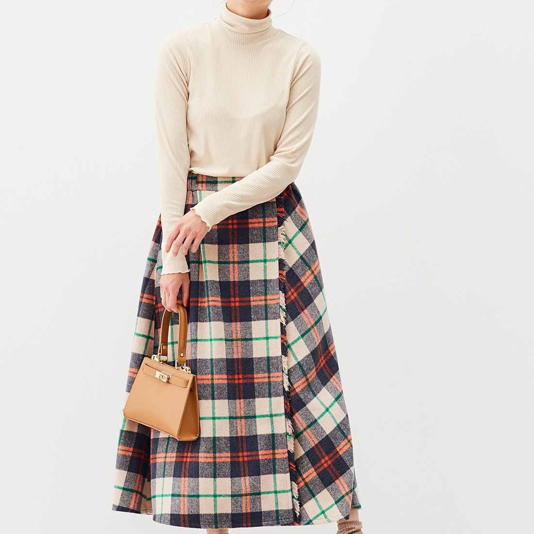 日系女装芬家春秋款棉毛混纺磨毛毛呢英伦格子半身裙