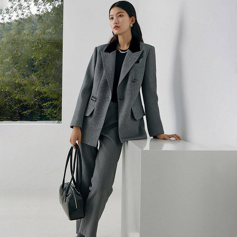 【金系列】新款女装折扣2025年冬季毛呢套装779元棉衣439半裙,女装/女士精品,时尚套装,淘宝优惠券,粉丝福利购,淘宝优惠卷