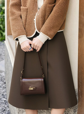 【薰系列】新款女装折扣2025年冬季专柜559元A版毛呢半身裙