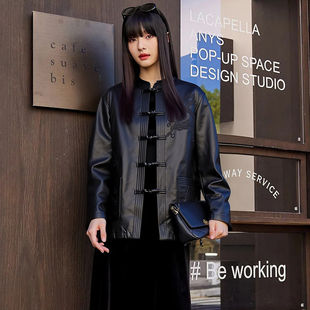 祖系列 专柜2169元 新款 折扣2025年冬季 PU皮盘扣90绒羽绒服 女装