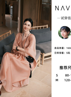 气质V领宽松连衣裙裙子
