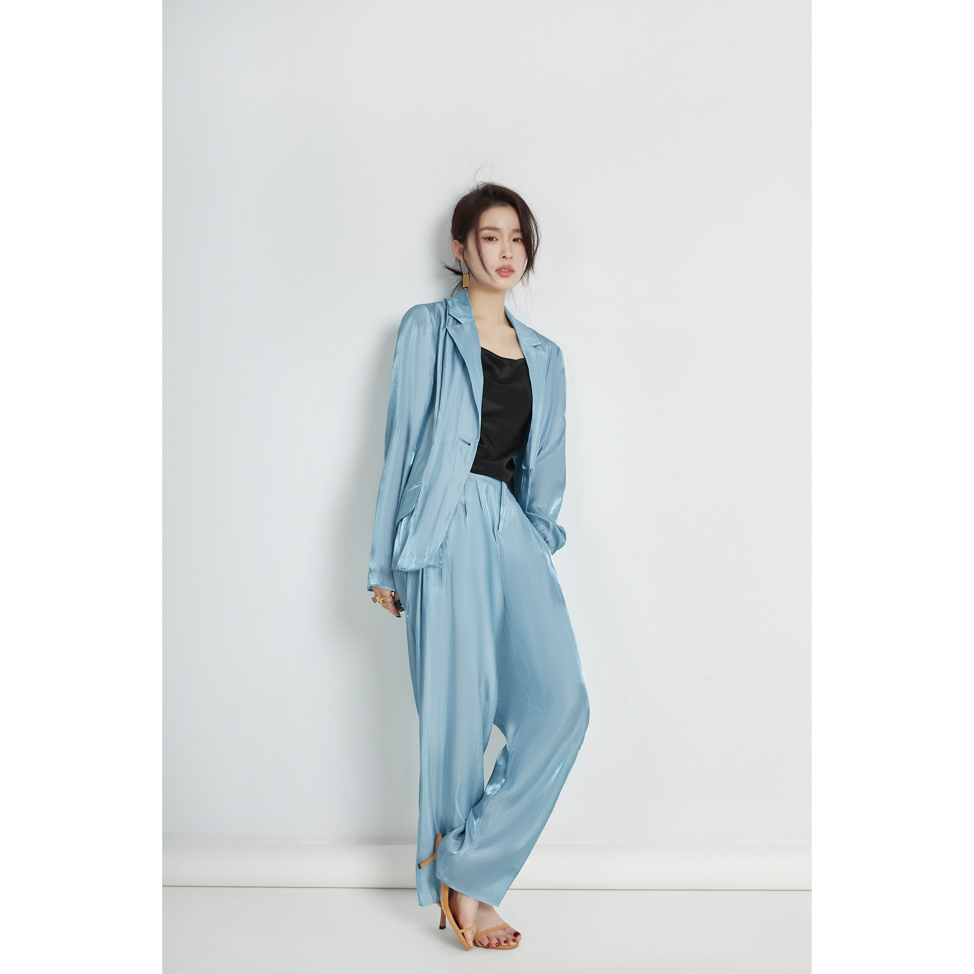 NANASTORE女装秋款2024新款职业休闲减龄西装外套上衣休闲长裤子,女装/女士精品,时尚套装,淘宝优惠券,粉丝福利购,淘宝优惠卷