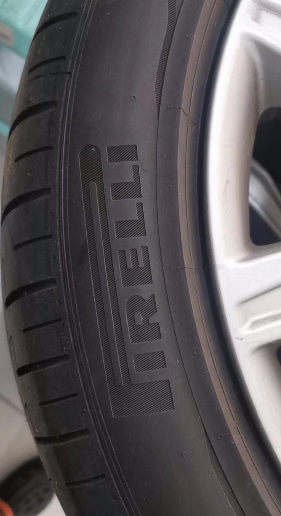 245 45 19倍耐力拆车轮胎24545r19原车奥迪A6L精品九新成轮胎102y
