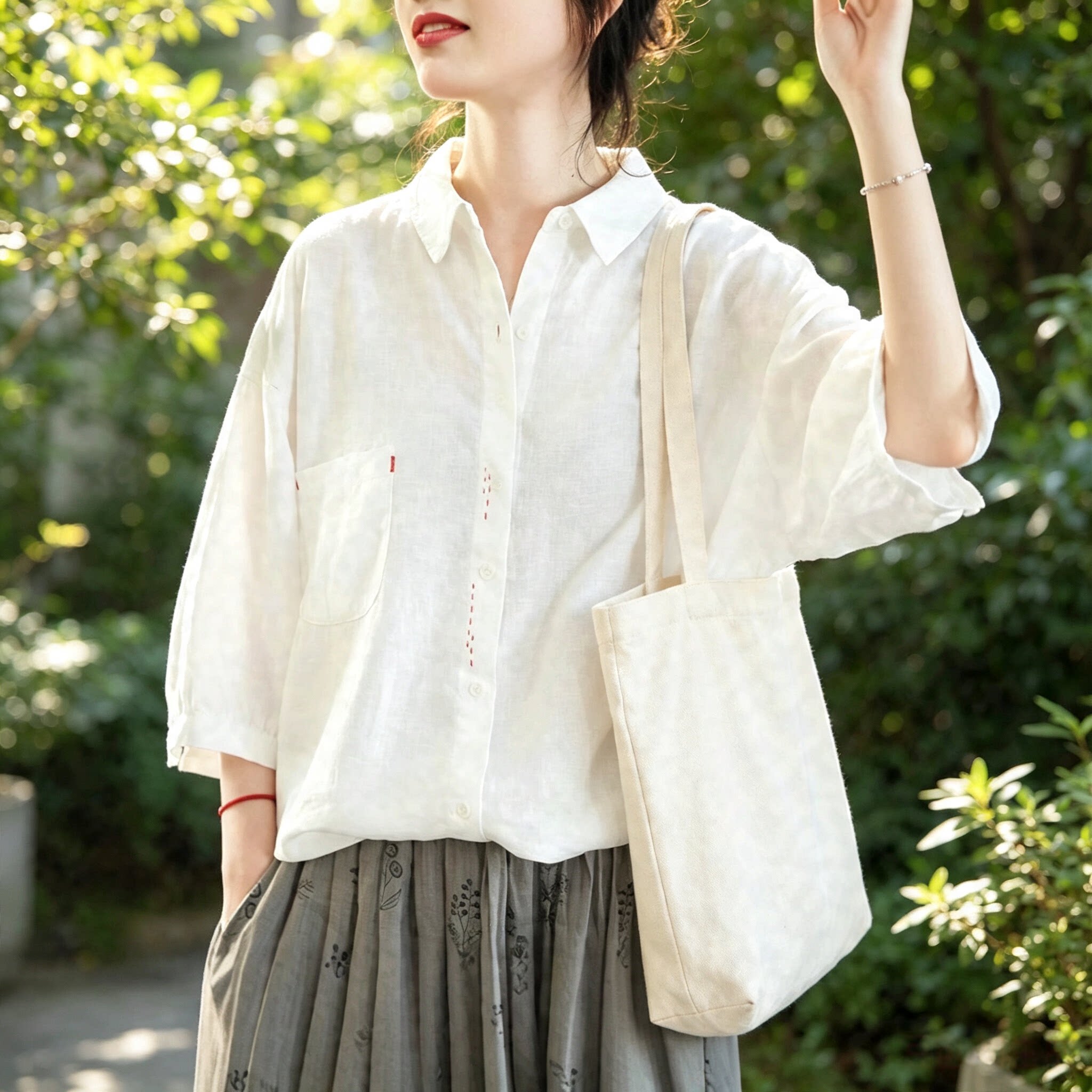 2026新款亚麻手缝绣花白衬衫百搭气质女装外套宽松透气翻领上衣女