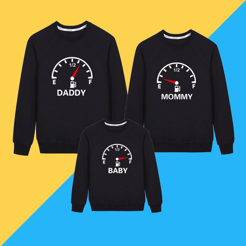 创意亲子装2018新款潮秋冬装一家三四口全家休闲母女母子秋冬卫衣