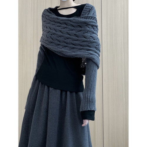 threepound /黑灰白三色有趣设计感小众穿搭披肩针织仿羊绒围巾女